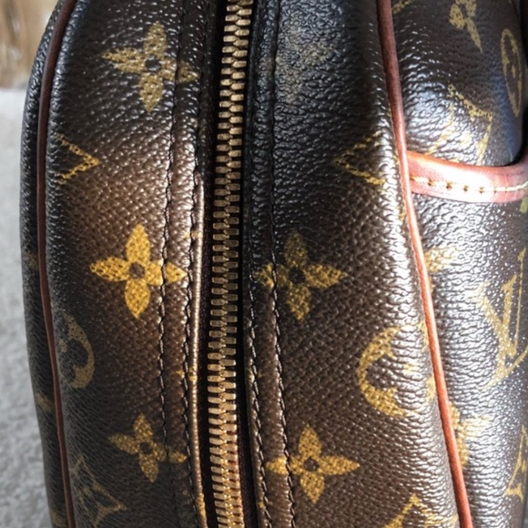 Louis Vuitton Deauville PM tote shoulder bag  with lock - Picture 13 of 15